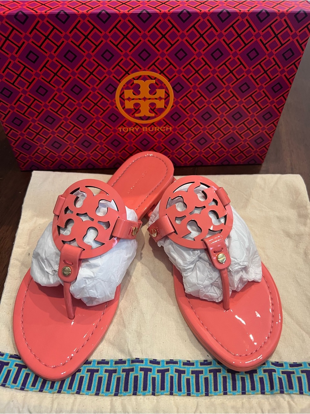 Sandals tory burch